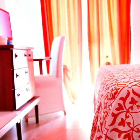 Kinda Otel